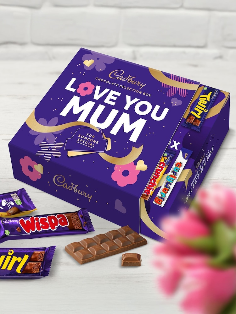 Cadbury Love You Mum Selection Box - Image 1 of 3