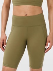 棕色 - Sweaty Betty Power 9" 机车短裤 - 6的图像1｝