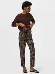 Sweaty Betty Brown 25 inch inside seam Explorer Side Stripe 25 Inch Trousers - Image 3 of 6