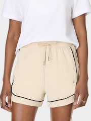 Sweaty Betty Cream Explorer Track Piped Shorts - Image 4 of 6