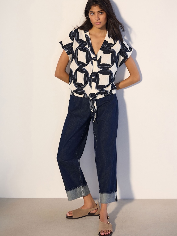 Geo Print Textured V-Neck Tie Front Short Sleeve Top - Image 2 of 8 Geo Print Textured V-Neck Tie Front Short Sleeve Top - Image 2 of 8