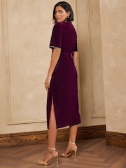 Love & Roses Burgundy Red Tailored Bow Embelished Velvet Midi Dress - Image 4 of 5