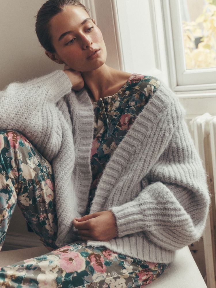 Laura Ashley Chunky Knitted Lounge Cardigan - Imagen 2 de 8
