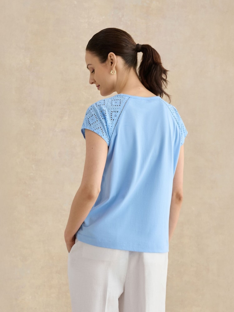 Hobbs Ivana Broderie Top - صورة 2 من 4