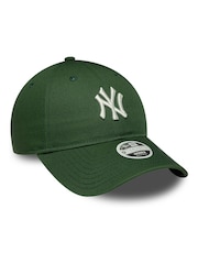 New Era Green League Essential Midi 9Twenty New York Yankees Cap - Image 3 of 5