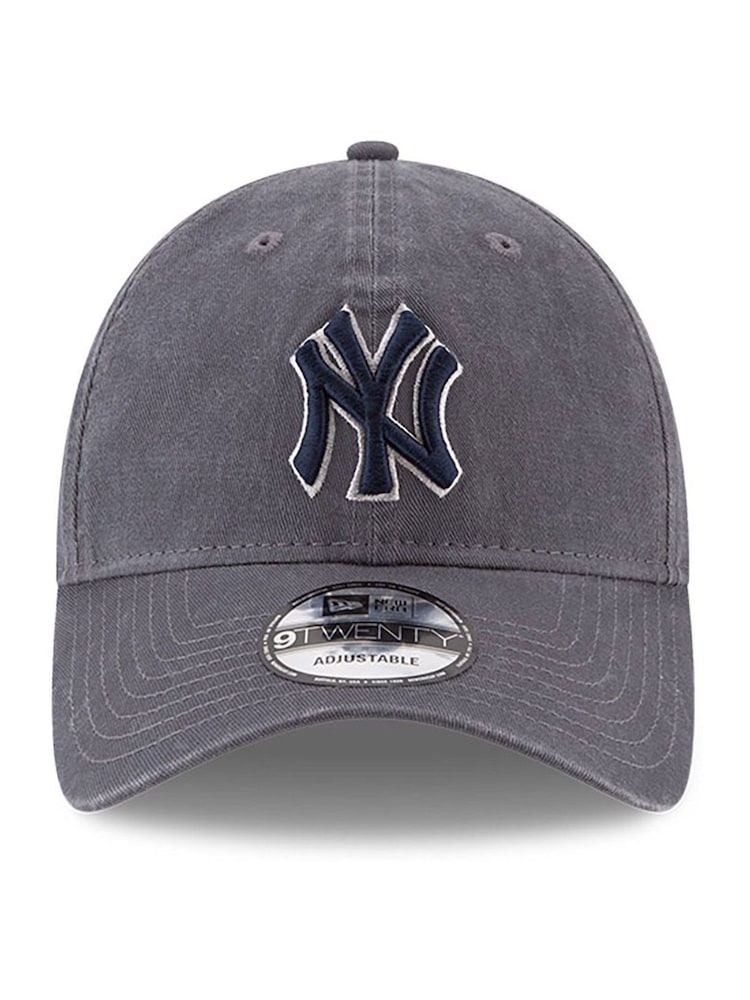 New Era Black Core Classic New York Yankee Cap - Image 6 of 6
