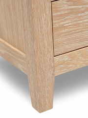 Cotswold Company Whitewash Oak Inglesham 3 Drawer Bedside Table - Image 5 of 5