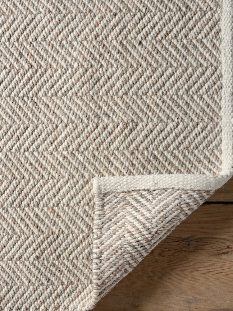 Cotswold Company Natural Milton Rug - Image 1 of 3