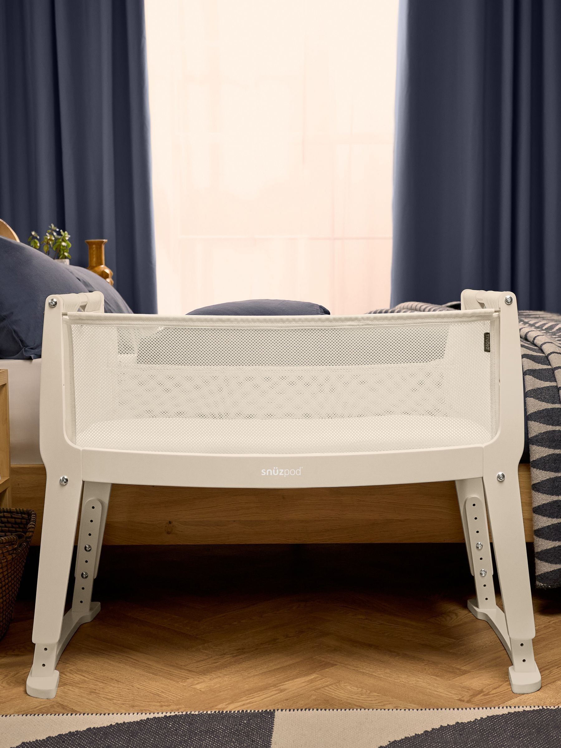 Snuz Snuzpod Studio Bedside Crib - Cashmere - Image 2