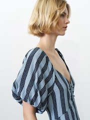 French Connection Printed Lizzie Sqaure Neck Puff Sleeve Dress - 画像 4 / 5