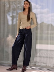 Peščena - Majica z dolgimi rokavi in širokim ovratnikom N.Premium Cinch Waist - Slika 2 iz 7