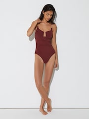 Reiss Wrenna Cut-Out Detail Ruched Swimsuit - תמונה 4 מתוך 7