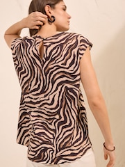 Friends Like These Animal Print Round Neck Short Sleeve Top - Image 5 of 5
