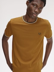 Fred Perry Tan Brown Twin Tipped Logo T-Shirt - Image 2 of 5