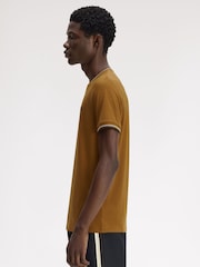 Fred Perry Tan Brown Twin Tipped Logo T-Shirt - Image 3 of 5