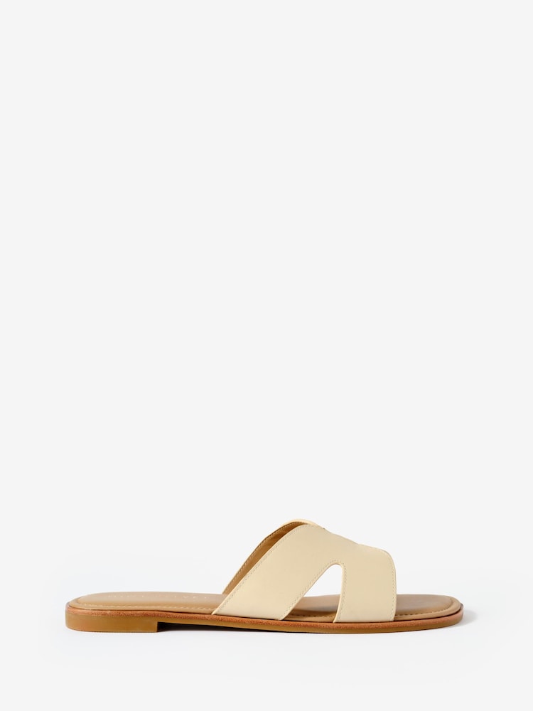 Mint Velvet Cream Darcy Leather Sandals - Image 2 of 5