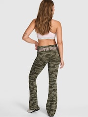 Victoria's Secret PINK Green Camo Foldover Leggings - Image 2 of 3