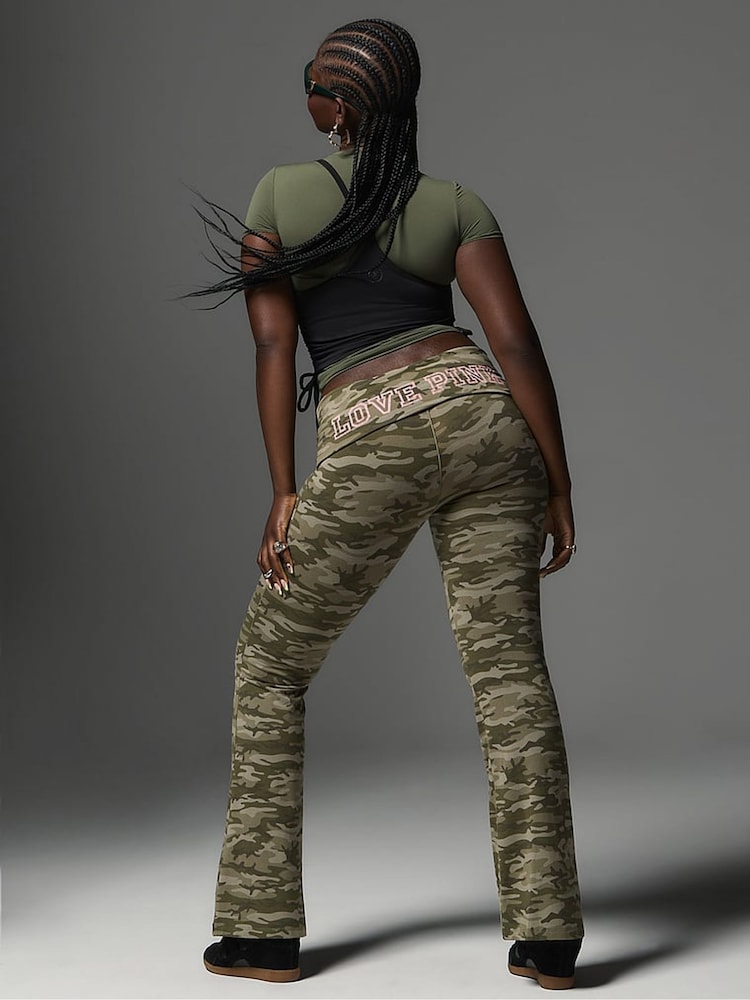 Victoria's Secret PINK Green Camo Foldover Leggings - Image 3 of 3 Victoria's Secret PINK Green Camo Foldover Leggings - Image 3 of 3