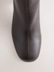 Czekoladowy brąz - Buty Forever Comfort® na wysokim obcasie klockowym - Obraz 7 z 9