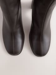 Czekoladowy brąz - Buty Forever Comfort® na wysokim obcasie klockowym - Obraz 9 z 9