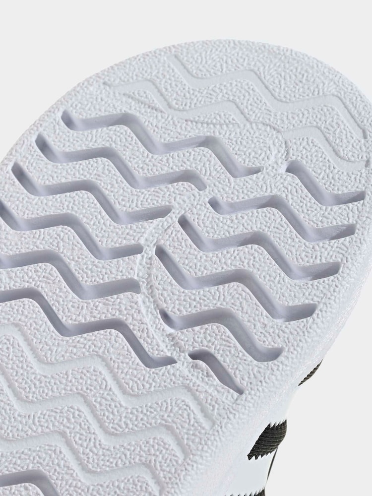 adidas Originals Black Superstar Quickon Younger Boys Trainers - Image 10 of 10 adidas Originals Black Superstar Quickon Younger Boys Trainers - Image 10 of 10