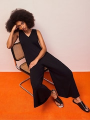 Ro&Zo Black Petite V-Neck Jersey Jumpsuit - Image 3 of 5