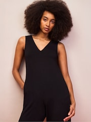 Ro&Zo Black Petite V-Neck Jersey Jumpsuit - Image 4 of 5
