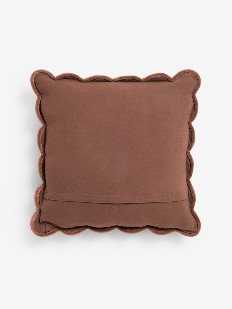 Laura Ashley Brady Scallop Cushion - Slika 2 od 2
