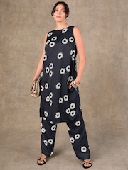 Live Unlimited Black Floral Print Side Split Tunic - Image 4 of 5