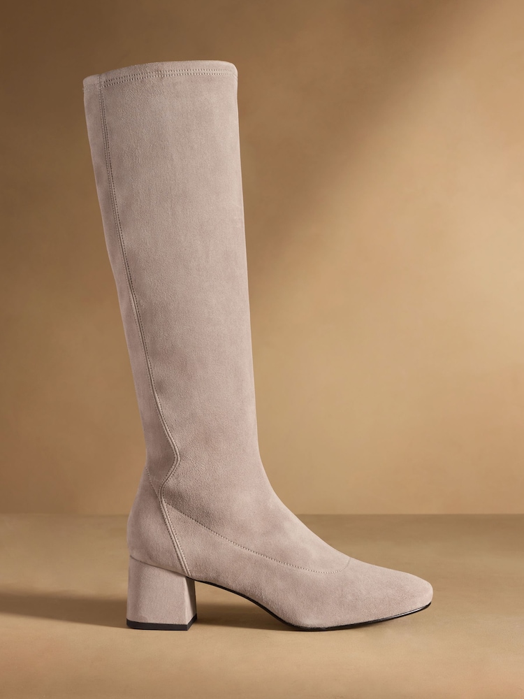 Russell & Bromley Neutral Harrington Tall Block Heel Knee High Boots - Image 2 of 7