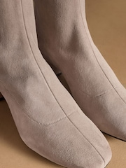 Russell & Bromley Neutral Harrington Tall Block Heel Knee High Boots - Image 4 of 7