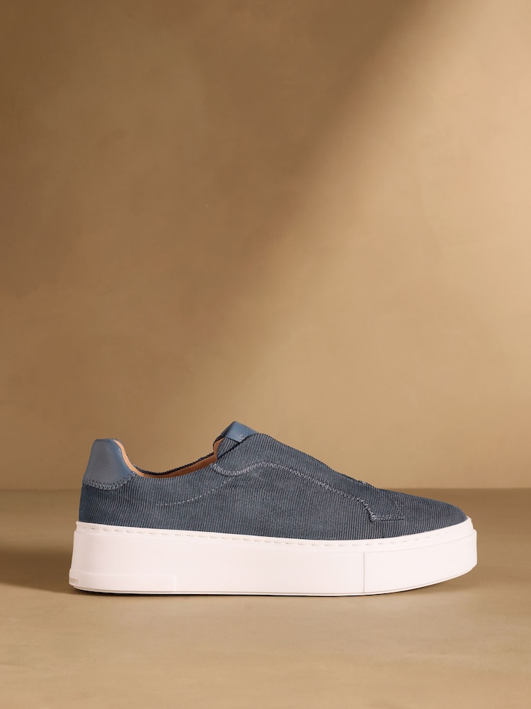 أزرق - حذاء رياضي Park بنعل سميك متوسط بدون أربطة من Russell & Bromley - Image 2 of 7