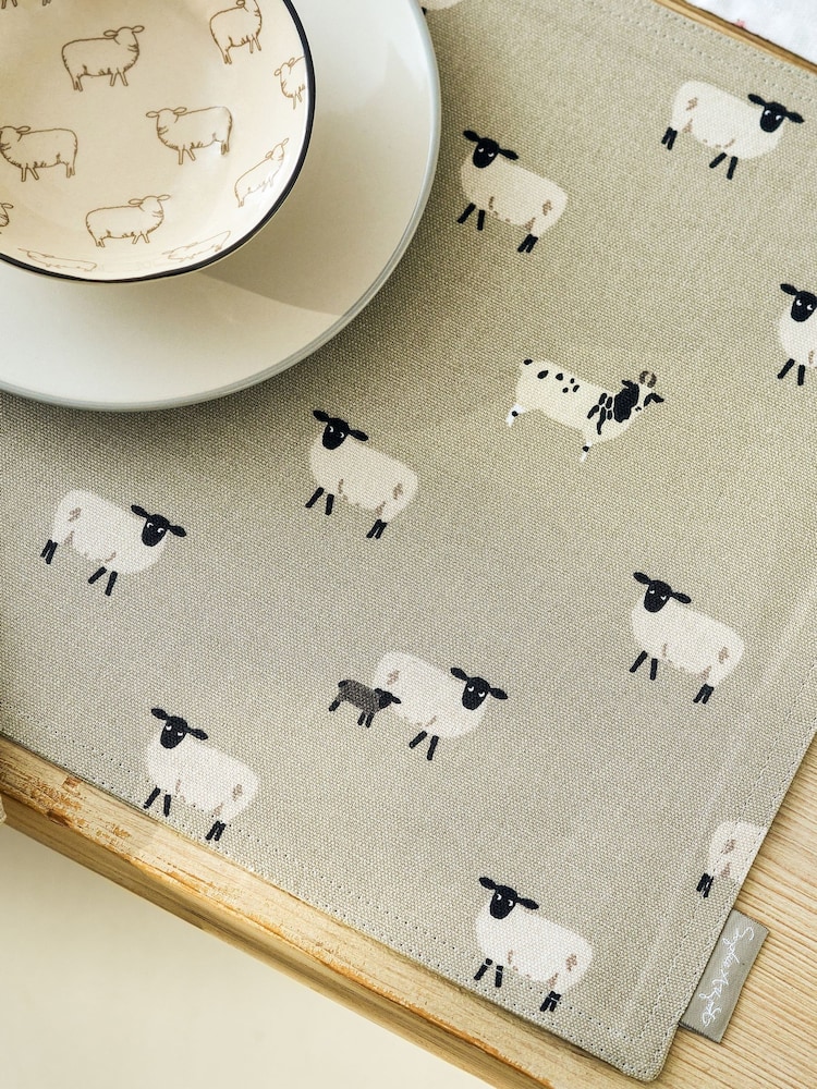 Sophie Allport Set of 2 Grey Sheep Fabric Placemats - Image 2 of 3