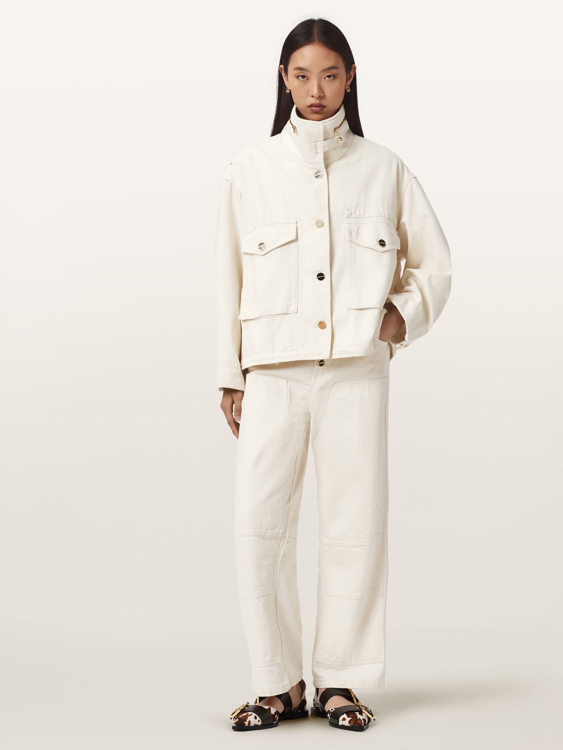 新品未使用　OHGA FLOWER JACKET　ホワイト Y60905s8.jpg