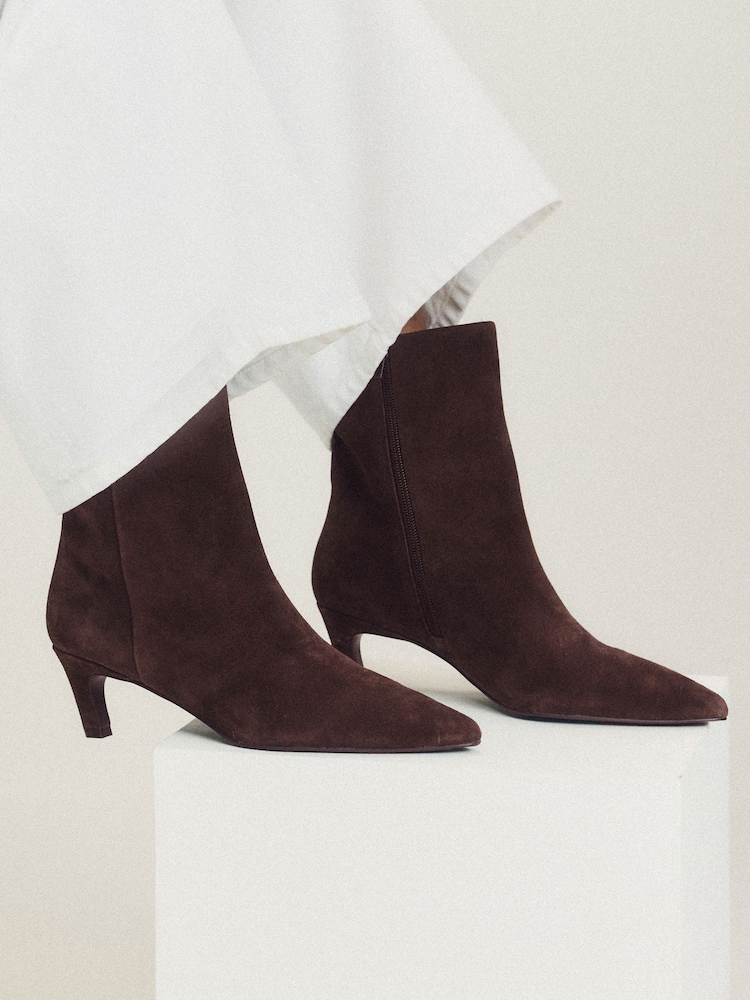 The Set Premium Chisel Ankle Boots Brown Suede - Image 2 of 7 The Set Premium Chisel Ankle Boots Brown Suede - Image 2 of 7
