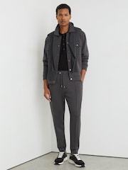 Anthrazitgrau - Reiss Finn Premium Interlock Cuffed Joggers - Bild 1 von 6