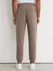 Pilzbraun - Reiss Finn Premium Interlock Cuffed Joggers - Bild 5 von 6