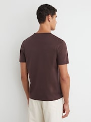 Dunkle Pflaume - Reiss Count Air-Water Baumwoll-T-Shirt in Tailored Fit - Bild 5 von 6