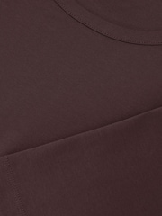 Dunkle Pflaume - Reiss Count Air-Water Baumwoll-T-Shirt in Tailored Fit - Bild 6 von 6