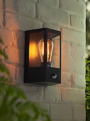 Gallery Home Matt Black Huntington Outdoor Wall Light Black - Image 1 of 4