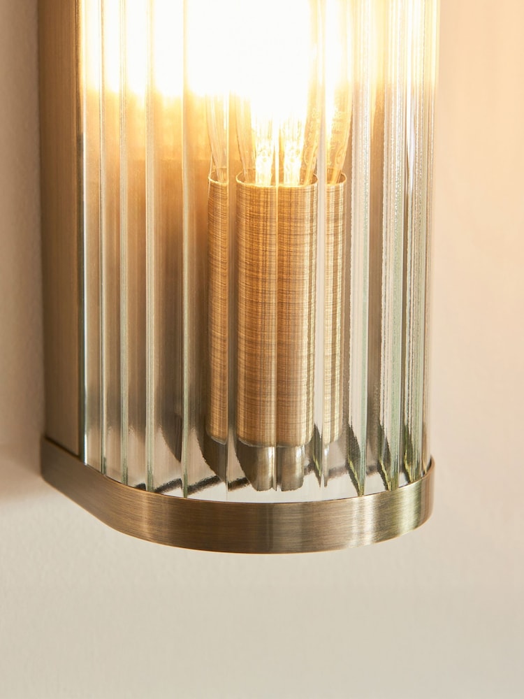 Gallery Home Antique Brass Ridley 1 Wall Light - Image 2 of 4