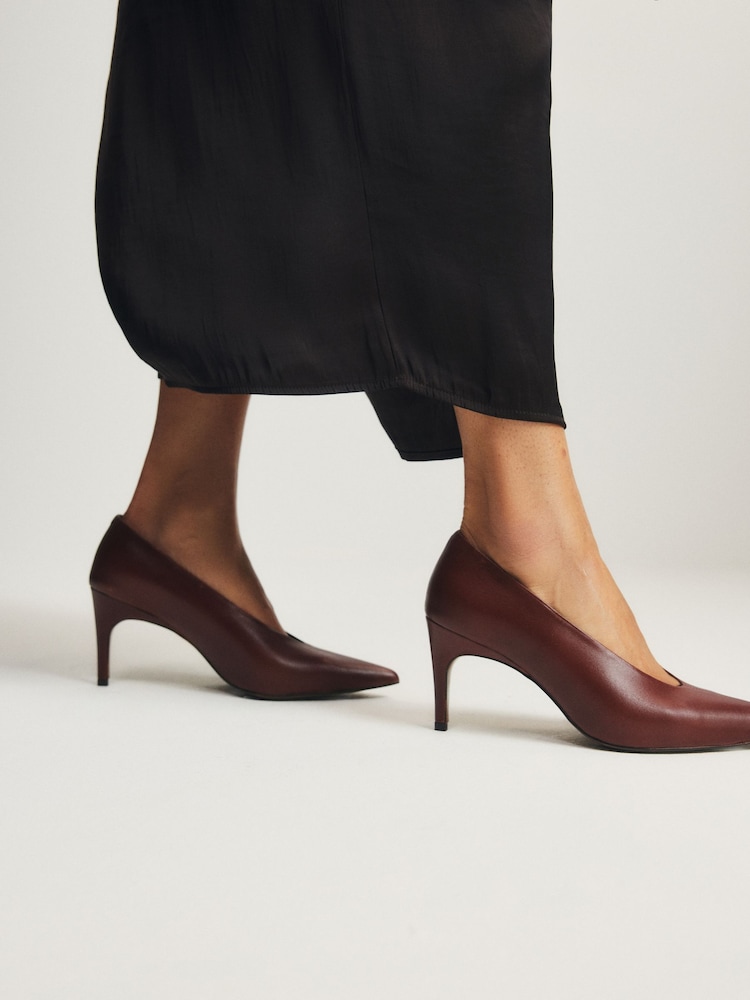 The Set Premium Centre Seam Court Heels Tan Brown Leather - Image 2 of 8 The Set Premium Centre Seam Court Heels Tan Brown Leather - Image 2 of 8