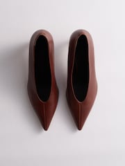 The Set Premium Centre Seam Court Heels Tan Brown Leather - Image 4 of 8