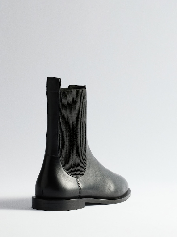 黑色皮革 - The Set Premium Chelsea Ankle Boots - 圖片 2，共 3
