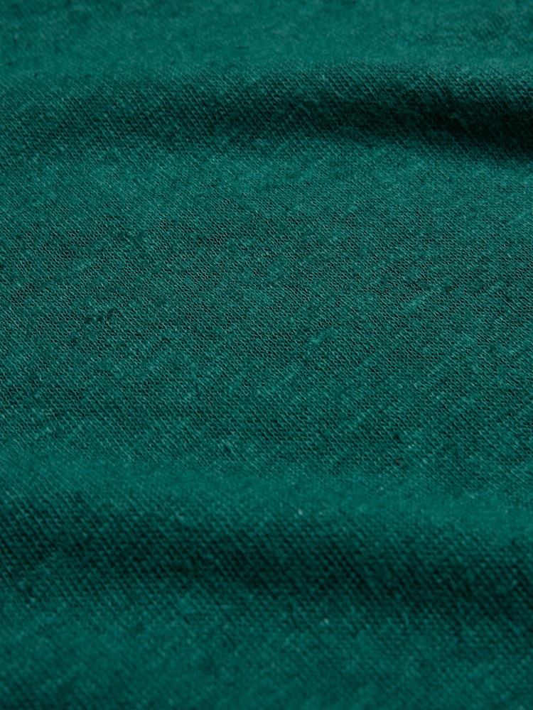 Celtic & Co. Linen / Cotton V-Neck Green T-Shirt - Image 10 of 10 Celtic & Co. Linen / Cotton V-Neck Green T-Shirt - Image 10 of 10