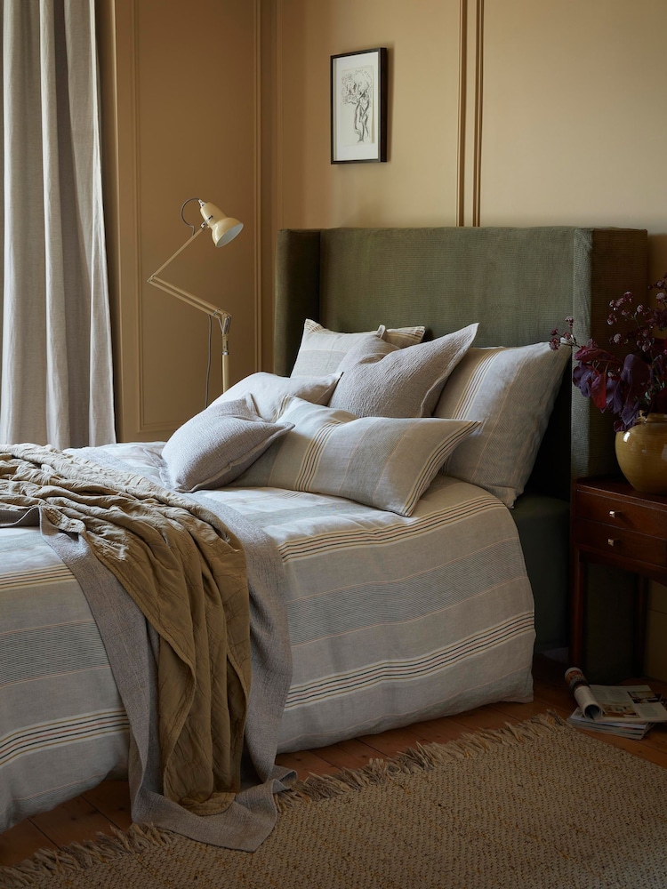 Secret Linen Store Milo Quilted Throw - Image 3 de 3