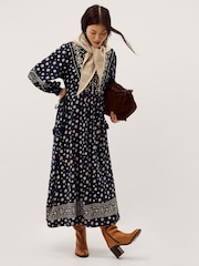 Monsoon Bonny フローラルプリント ジャージ ミディドレス - 画像 5 / 6