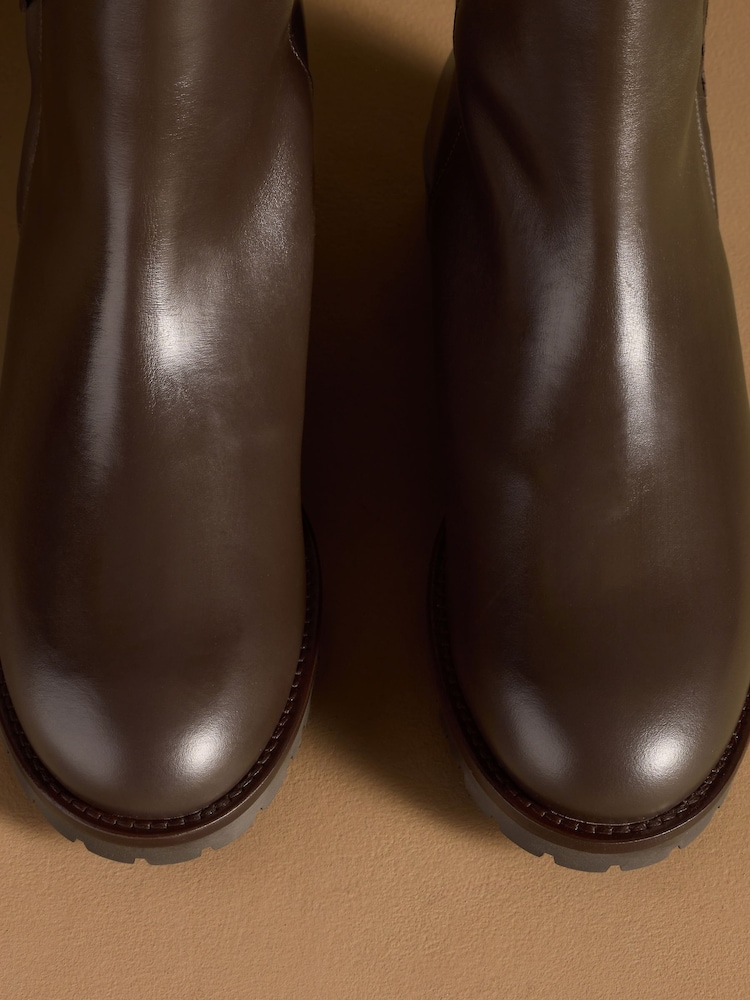 Russell & Bromley Brown Lake Size Zip Faux Fur Lined Boots - Image 7 of 7