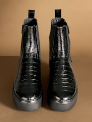 Russell & Bromley Black Croc Embossed Park Way Flatform Chelsea Boots - Image 3 of 7