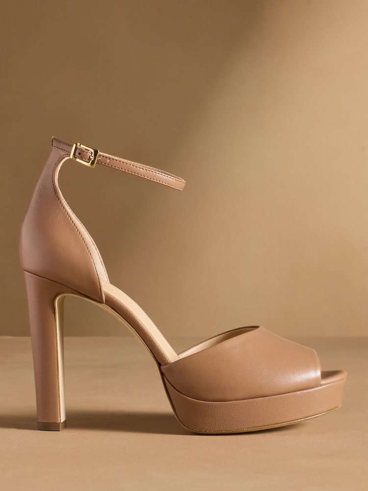 ורוד עדין - Russell & Bromley Hopebeck High Heel Platform Sandals - תמונה 2 מתוך 7 ורוד עדין - Russell & Bromley Hopebeck High Heel Platform Sandals - תמונה 2 מתוך 7